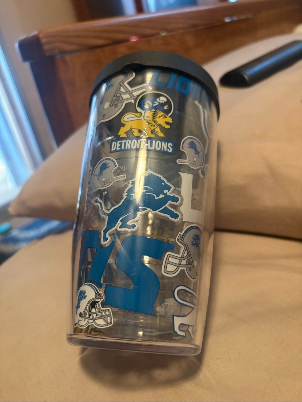 NFL Detroit Lions Blue Clear Tumbler with Yellow Logo